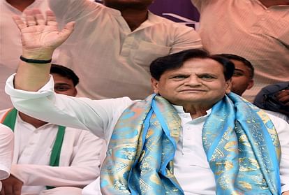 Congress leader Ahmed Patel passes away, hospitalized after Corona infection