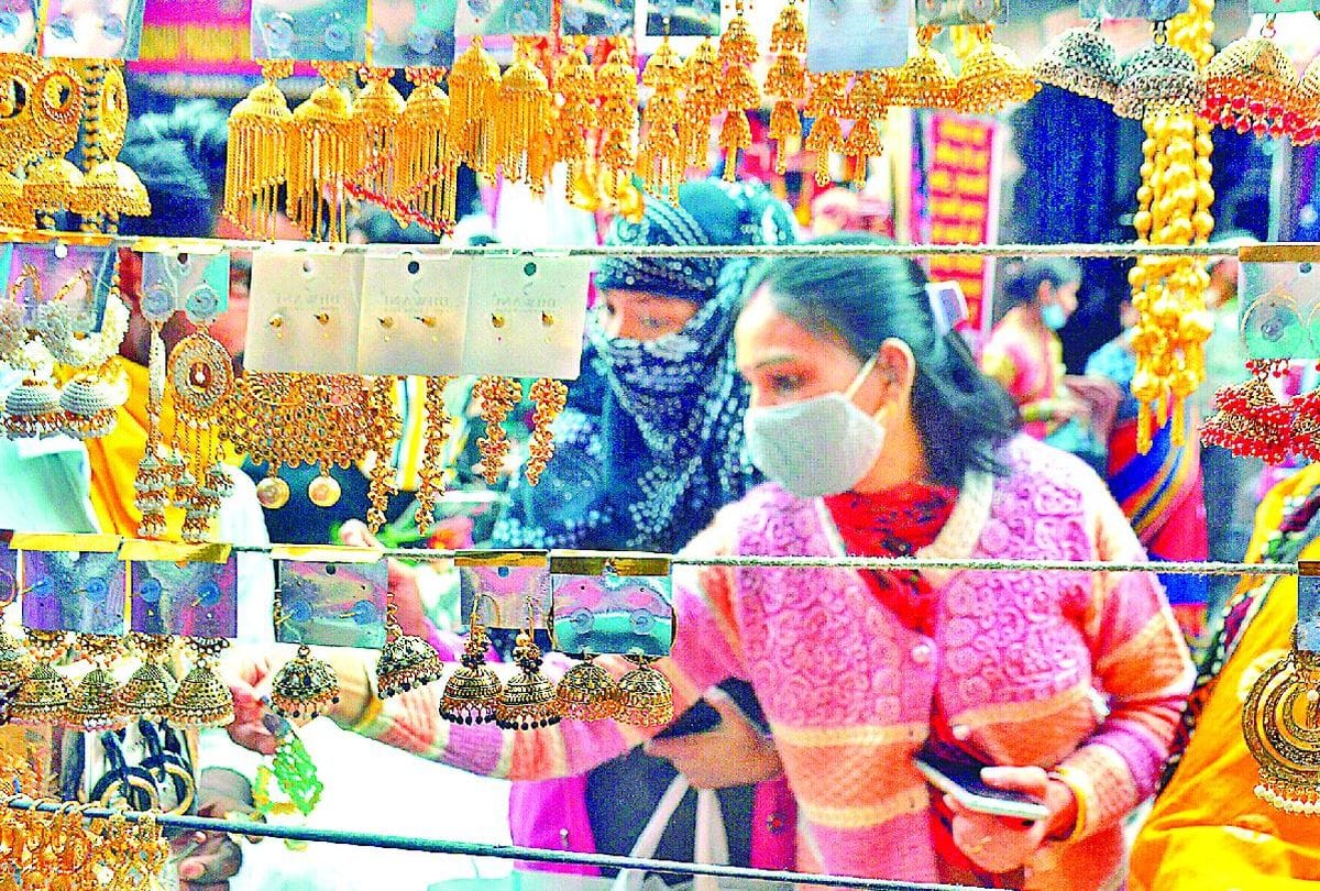 make your trip memorable with this interesting tricks in hindi