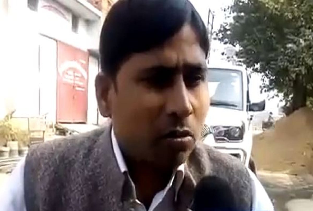 Financial-administrative rights of Maharajganj District Panchayat President were seized