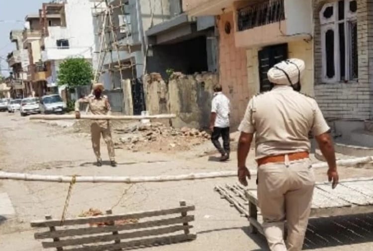 Punjab Night Curfew Timing News: Punjab Chief Minister Captain Amarinder Singh orders night curfew in all towns and cities from 10 pm to 5 am