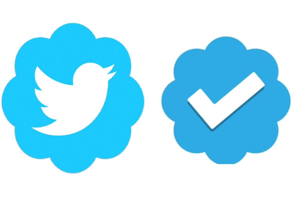 All unpaid legacy Blue checkmarks will be removed in a few months said elon musk