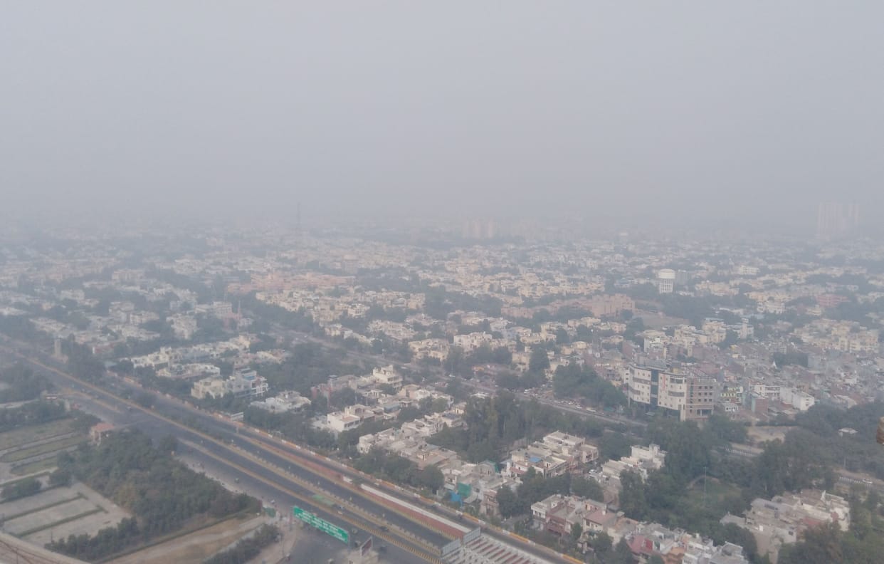 Noida's AQI reached very dangerous level after ten days