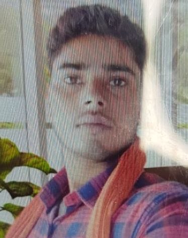 Bike riding youths collided with tractor trolley, one killed