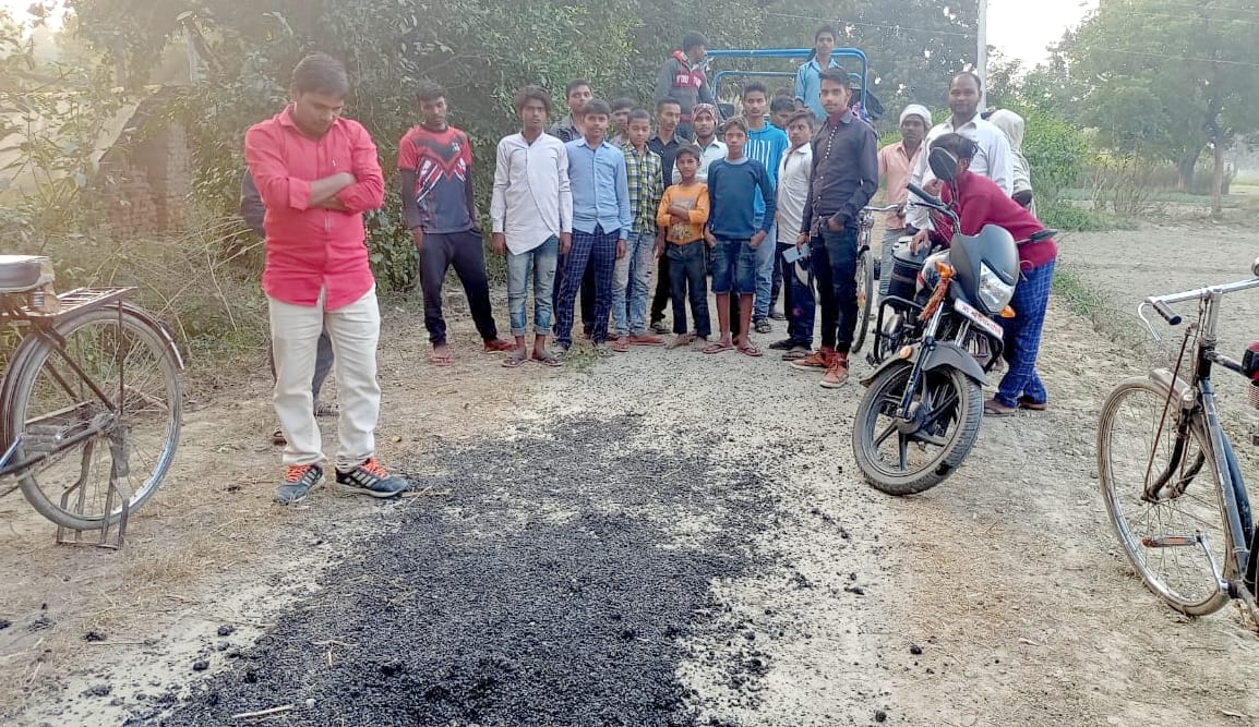 Ignoring standard in road construction, villagers stop work