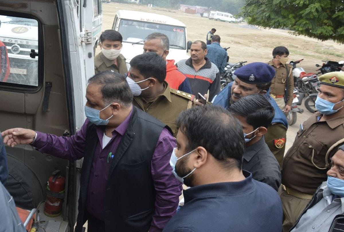 Firozabad Road Accident News: Four Died In Accident Inside Story Of villagers Helps