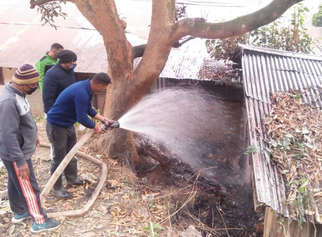 Fire in old building of Khadi village industry