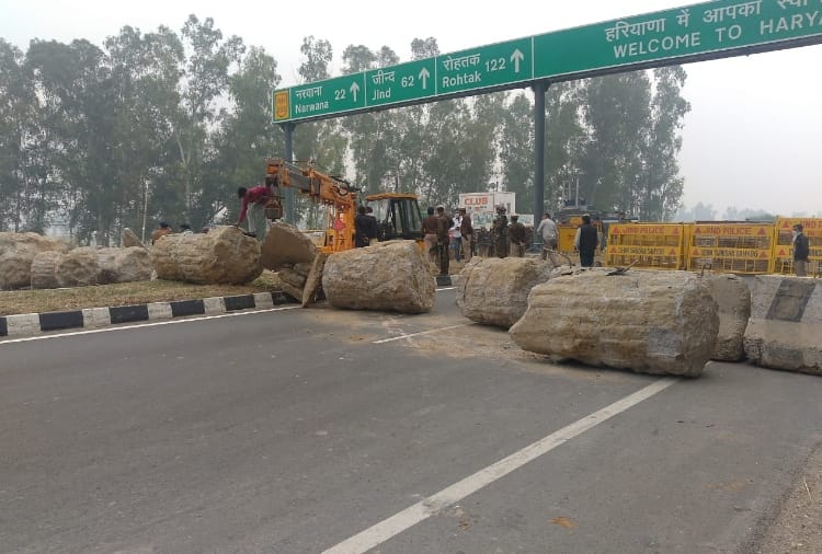 Kisan Andolan News:  Roads are Jam in Haryana and Punjab due to Kisan Andolan