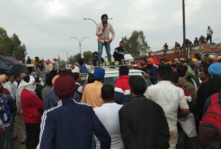 Kisan Andolan Haryana: Farmers has gathered on GT Road in Karnal of Haryana