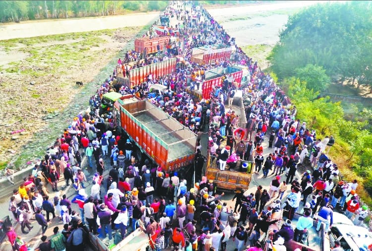 Kisan Andolan News: Farmers delhi Chalo Andolan, Roads Jam in Haryana