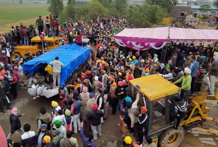 Kisan Andolan News : See the photos of Kisan Andolan of Punjab and Haryana