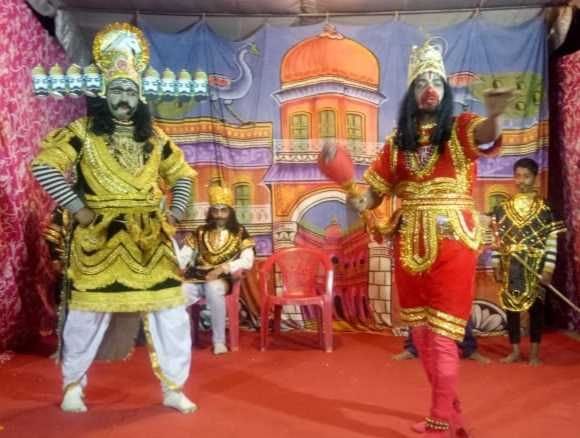 Angad-Ravana dialogue in Ramlila of Phagpur