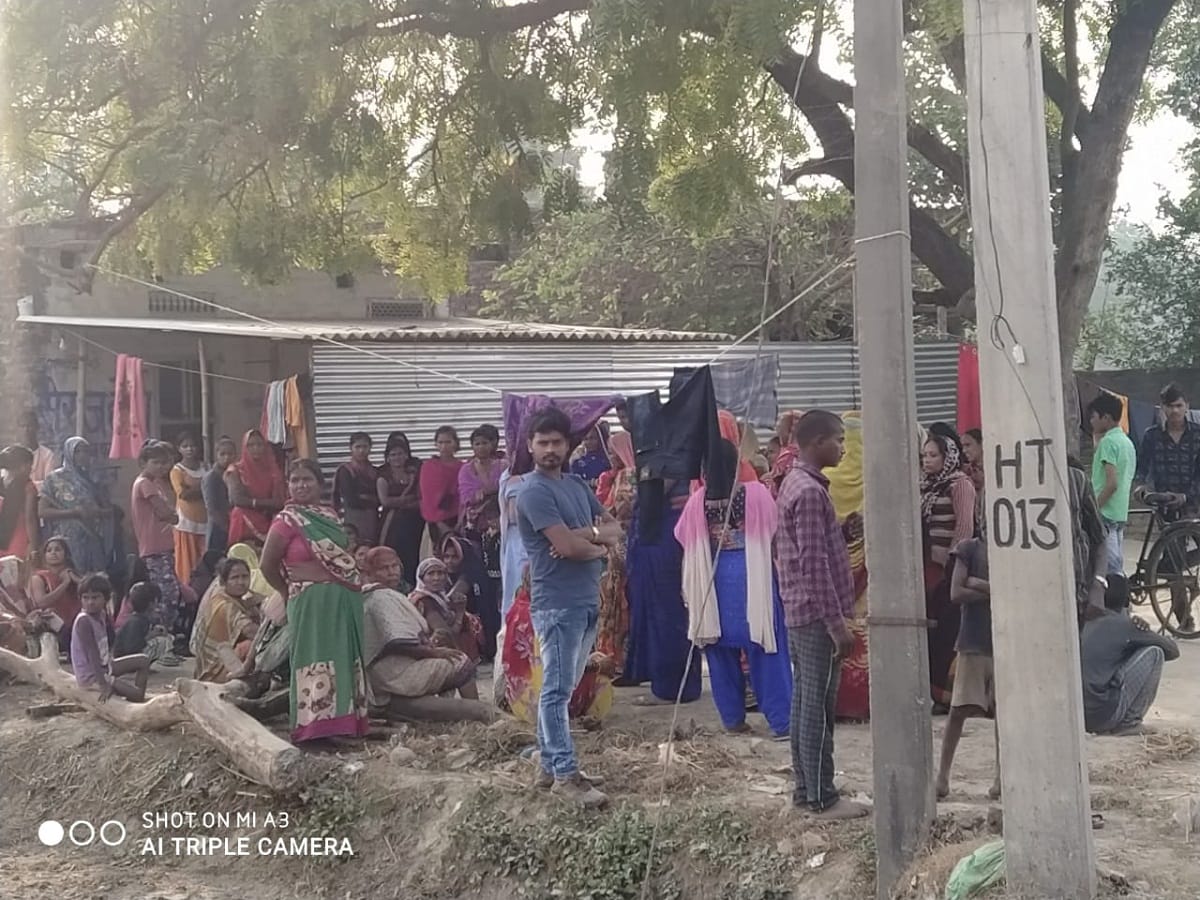 man killed in dispute worker was killed by hitting a shovel in mau up