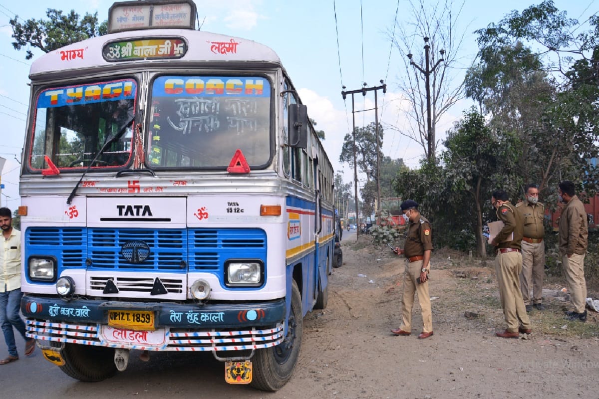 A old man has murdered in bus in Muzaffarnagar of Uttar Pradesh