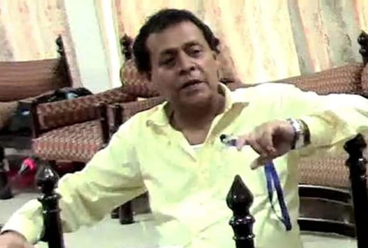 Dead body of a Builder found, Who murdered four person of his Family