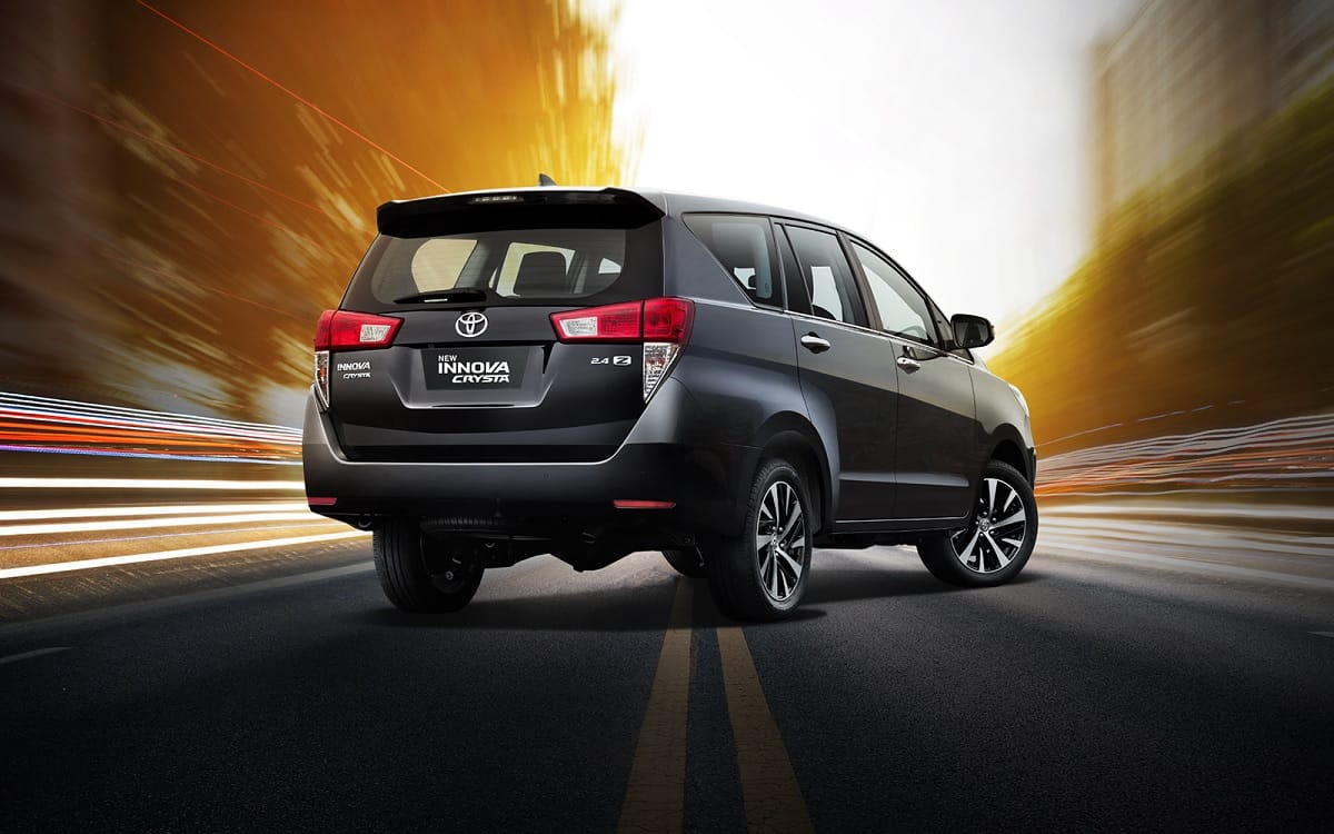Know New facelift 2020 Toyota Innova Crysta variants features and prices