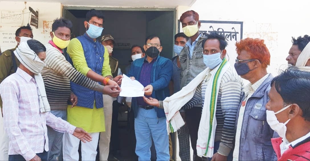 demand sadumanl not to include in madawara nager panchayat