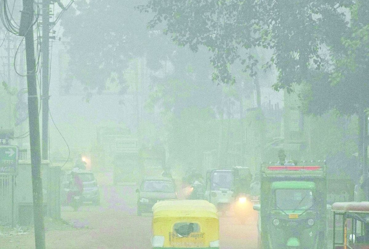 Agra Air Pollution Cross 400 Aqi In December