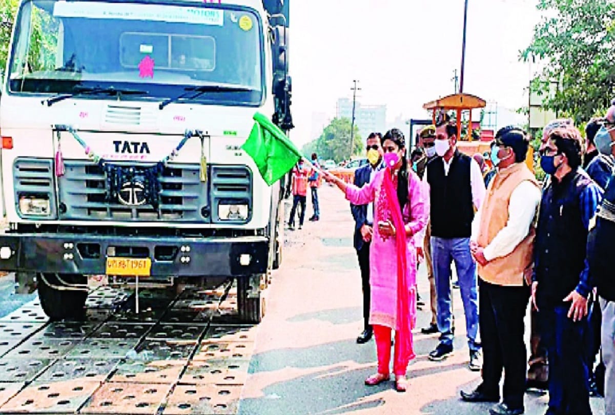 road construction from plastic waste module starts in Noida for the first time