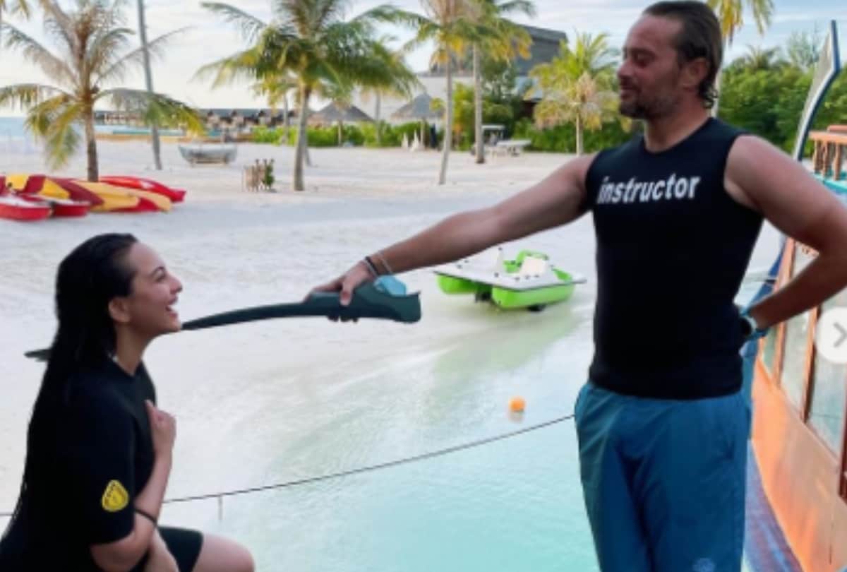 Sonakshi sinha shared her Maldives vacation pictures and said i am now a licensed scuba diver