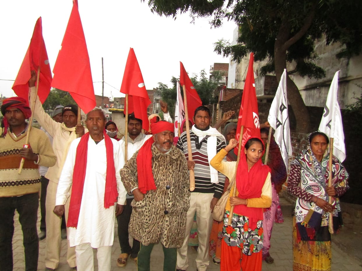 Male activists submitted memorandum to SDM