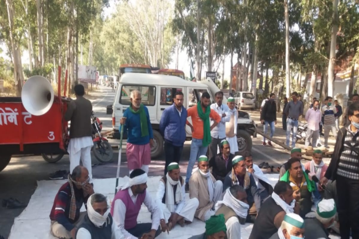 Haryana government should be sacked, policemen who attacked farmers should be lodged says BKU rakesh tikait