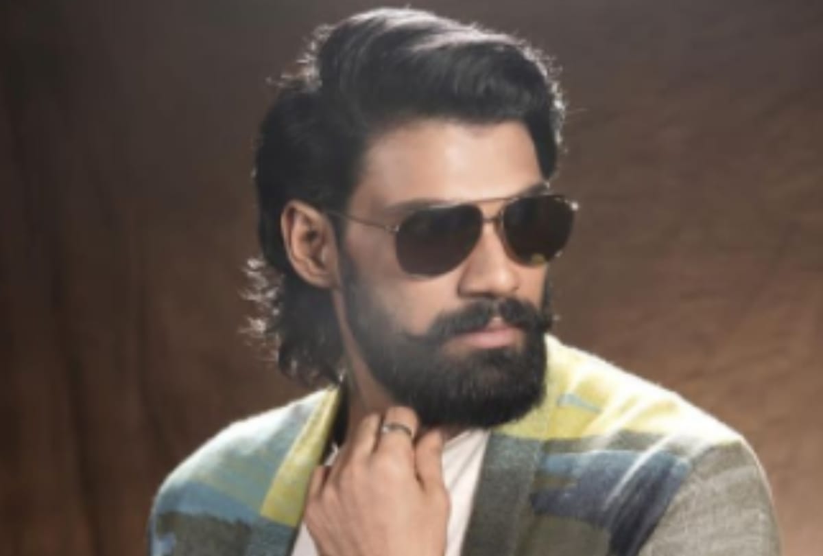 Prabhas film Chatrapathi to be remake in Hindi Bellamkonda Srinivas in lead role