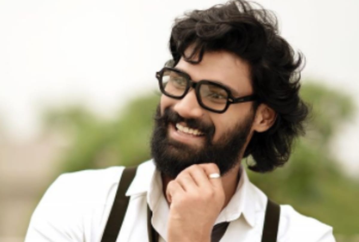 Prabhas film Chatrapathi to be remake in Hindi Bellamkonda Srinivas in lead role