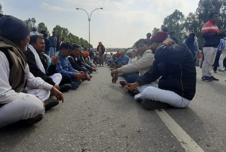 Kisan Andolan News: Karnal Police tried many ways to convince the farmers