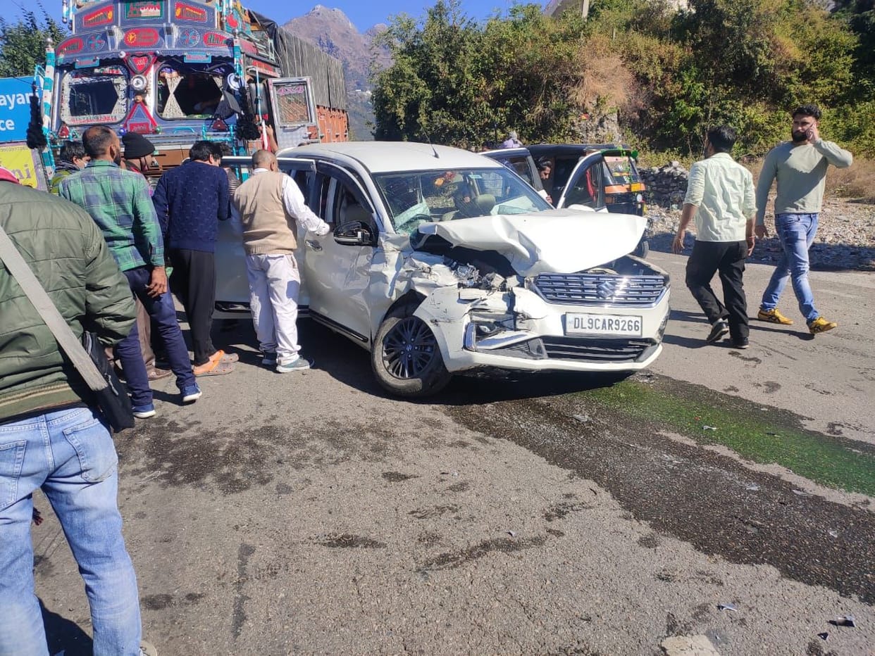accident in jammu and kashmir