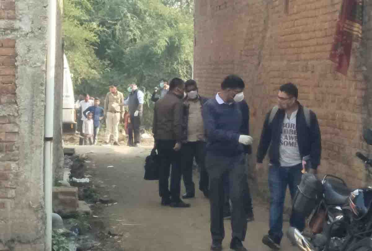 CBI interrogated JE, accused of child abuse, sitting in front of wife, videos also shown