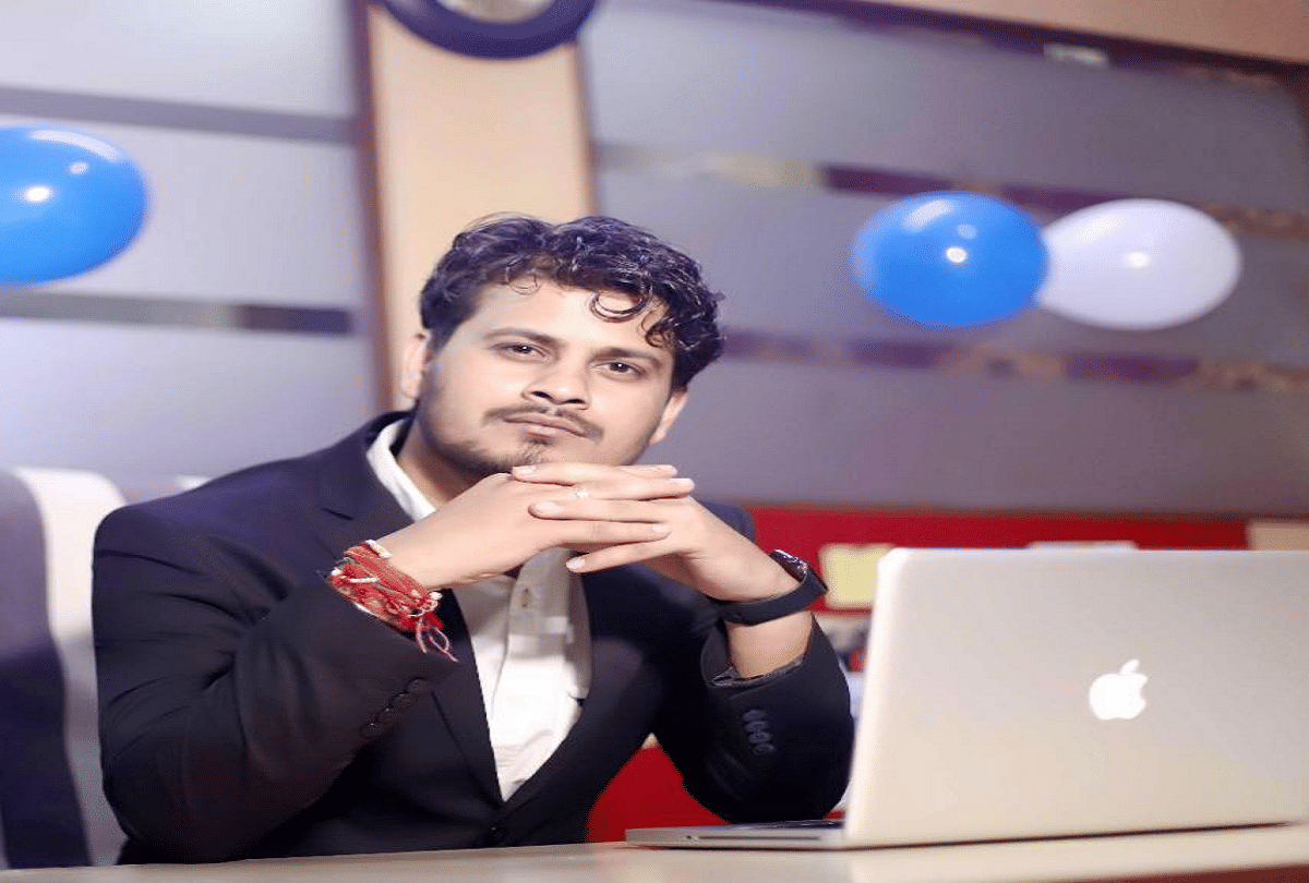 inspiring story of Vikas bread seller boy formed multi million company with turnover of crore rupees
