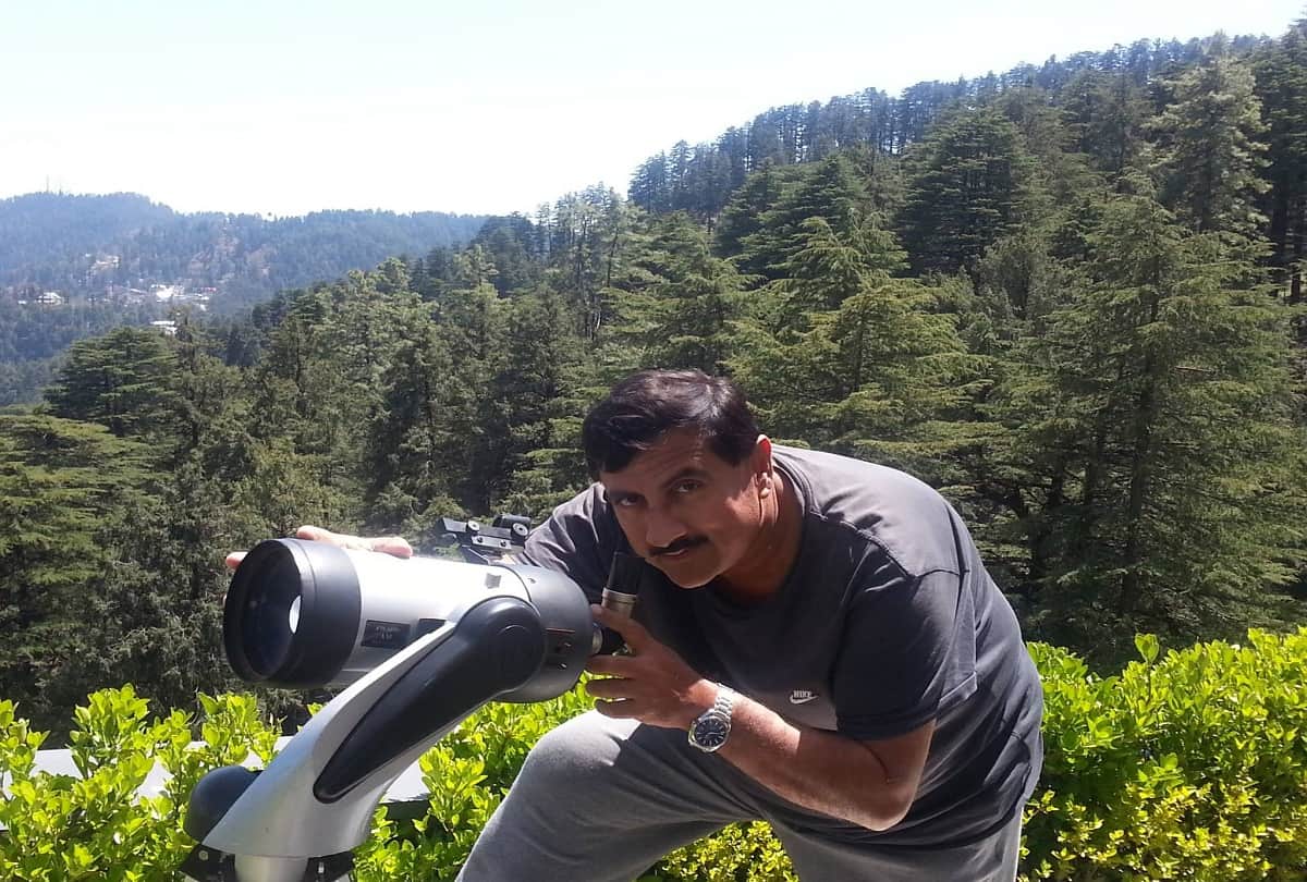 Raja Hindustani director Dharmesh Darshan reveal Dilip Kumar praise of his film kissing scene and how did direct the scene