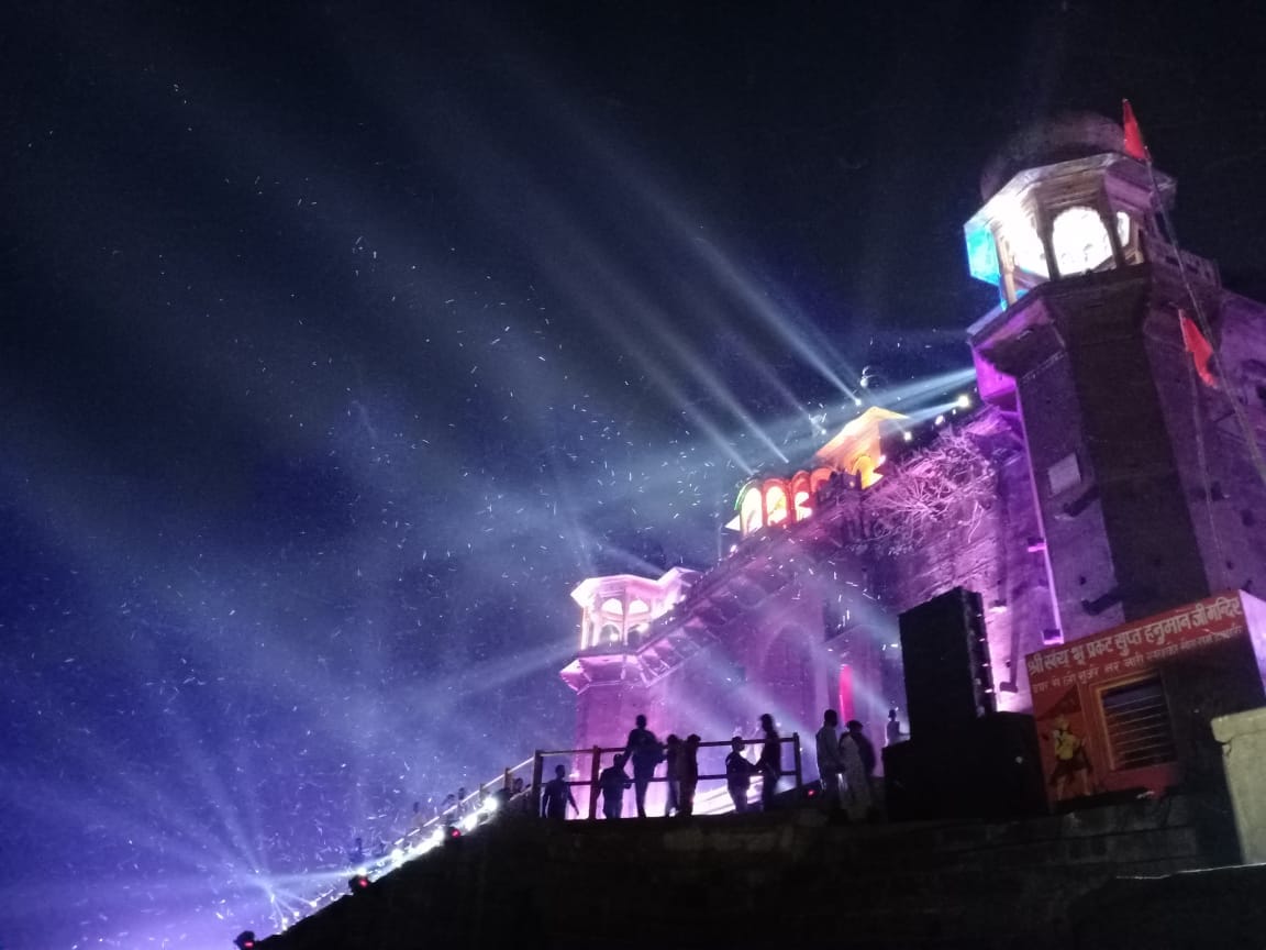 Ganga ghat of Kashi dressed like bride for welcome to PM Modi