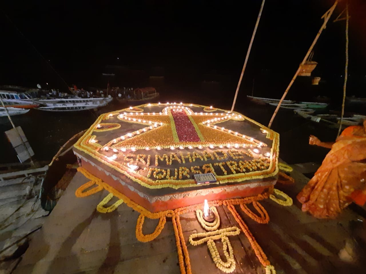 PM Modi will pave the water, land and air route of Kashi