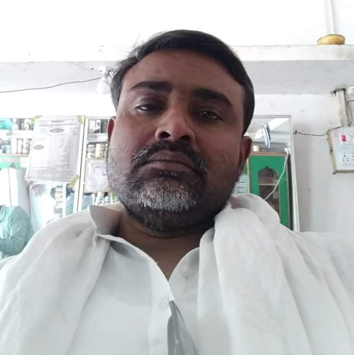 Former gram pradhan shot dead during the program