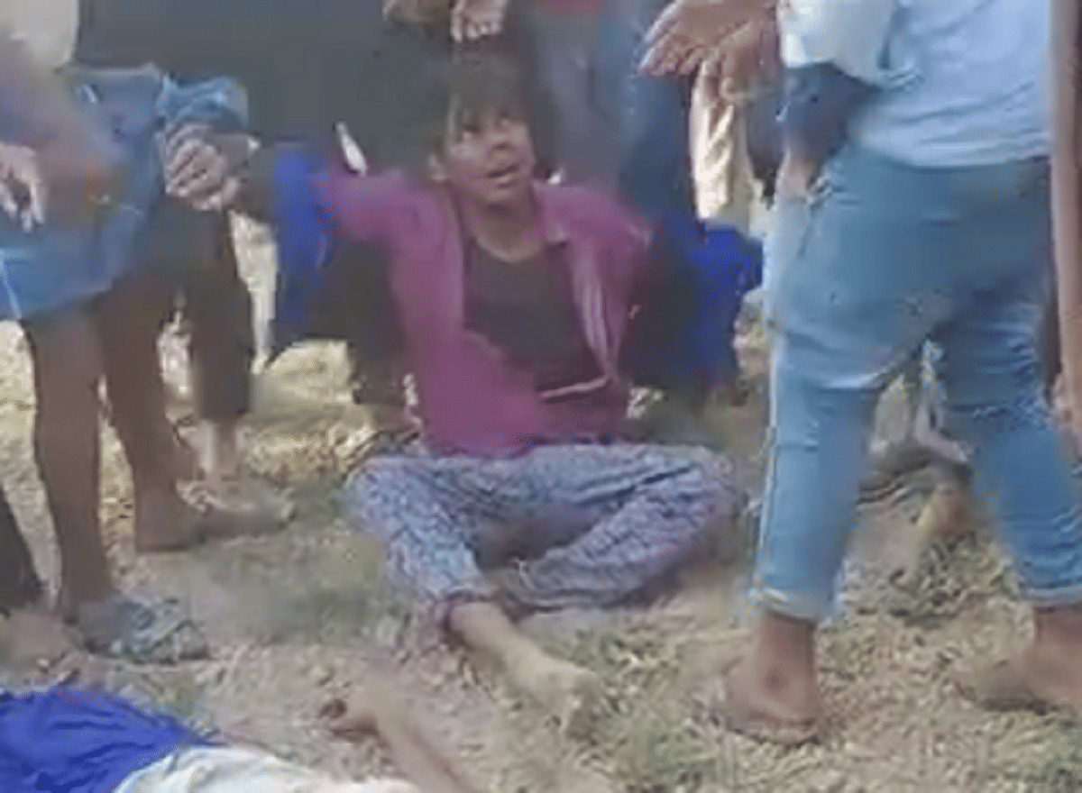 Ballia UP Murder News: youth man killed teen girl throat sitting in front of dead body in ballia up