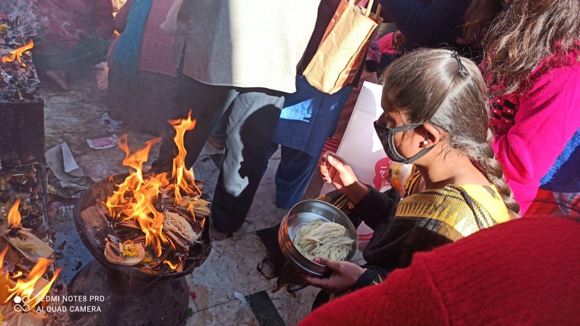 baikunth chaturdashi 2020 : 120 couples register for the Khada diya Puja