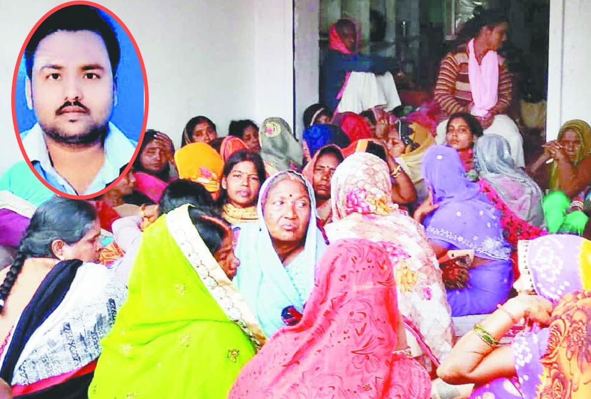 Brother died during preperation on sister's wedding in road accident at maharajganj