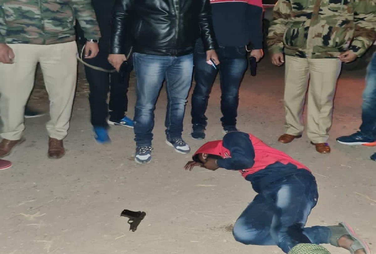 Mainpuri firing case injured policeman dies during treatment in agra