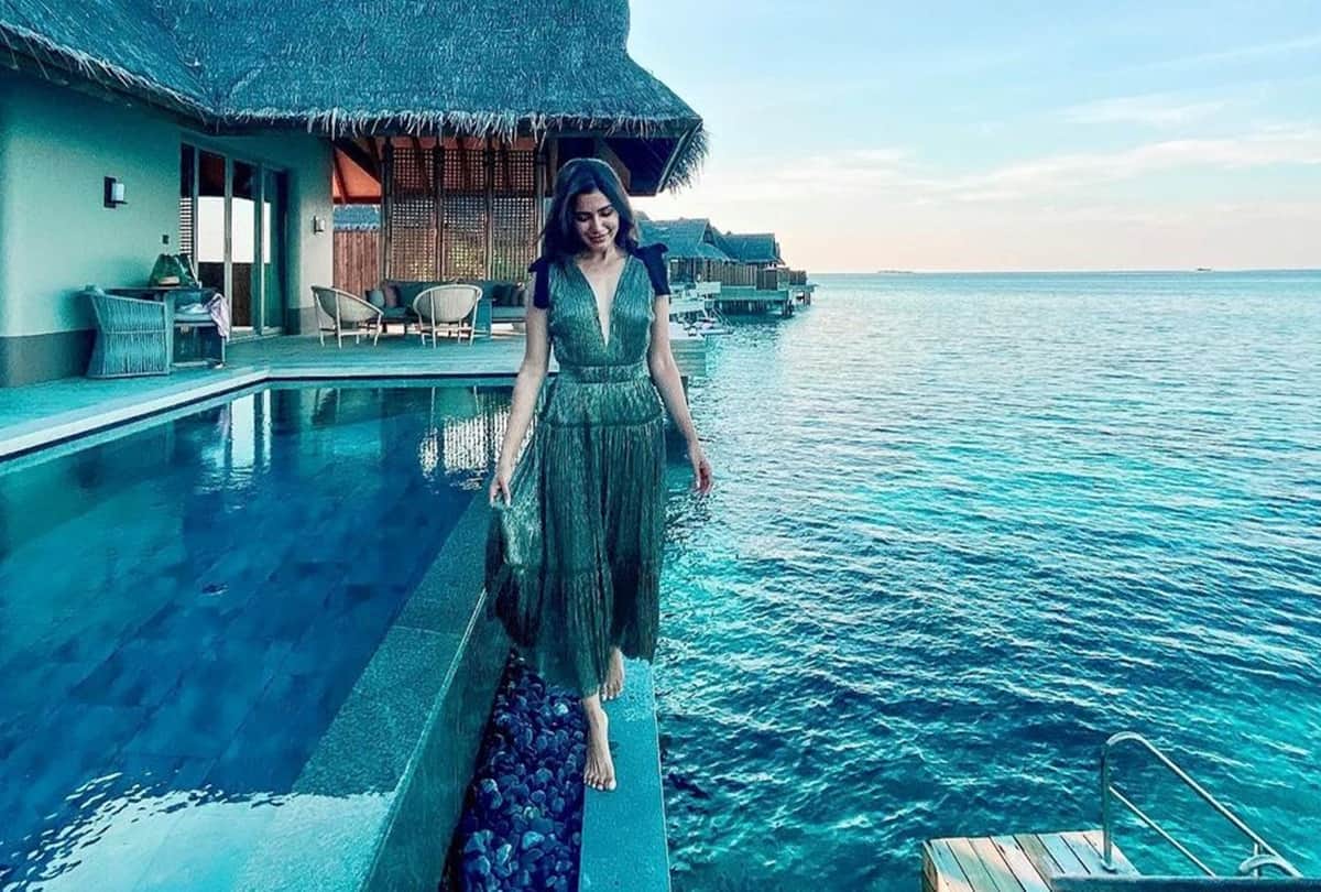 South Indian Actress Samantha Akkineni Is Enjoying Vacation in Maldives Shares Her Glamorous Photos