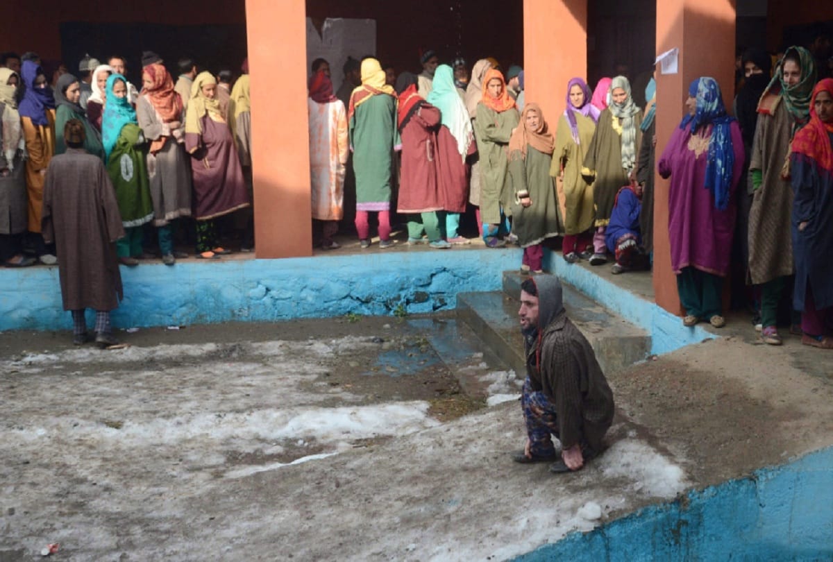 fair turn out in first phase of polls of ddc election in jammu kashmir
