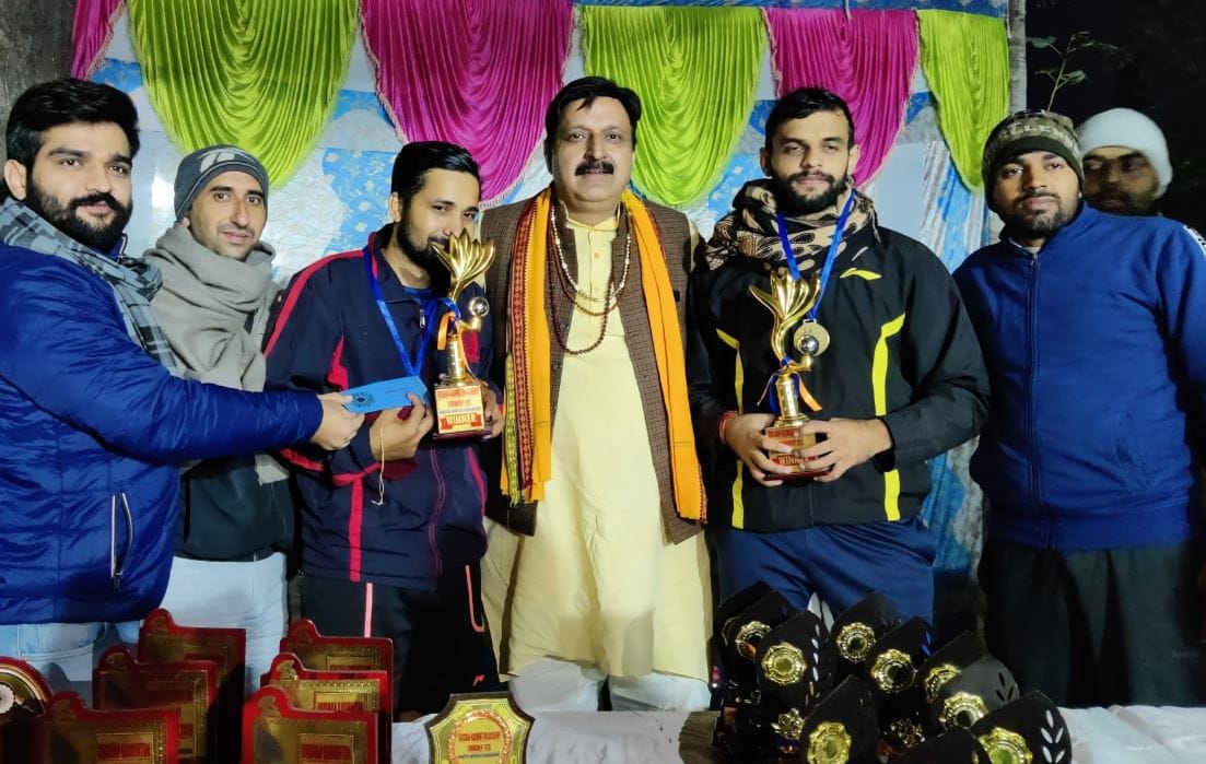 Tikri's team captured in badminton tournament