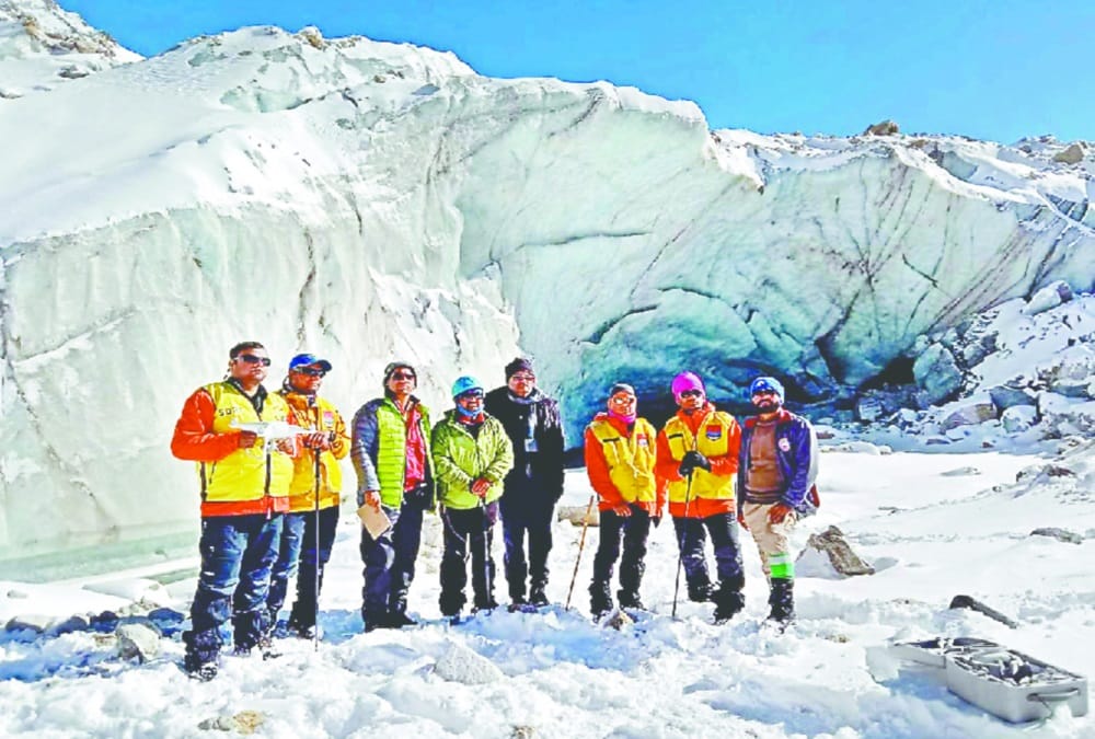 Uttarakhand News: Disaster management team returned from Gangotri glacier and Told No lake has been built in Gomukh