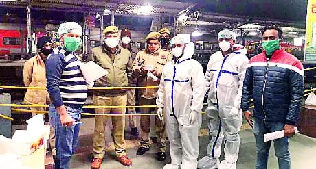 32 found, including seven elderly people of old age home