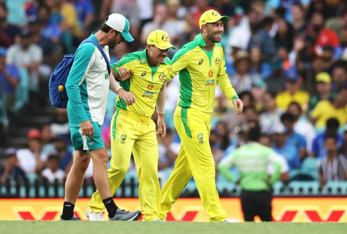 AUSvIND: David Warner injured after hitting two consecutive fifties, reaches hospital