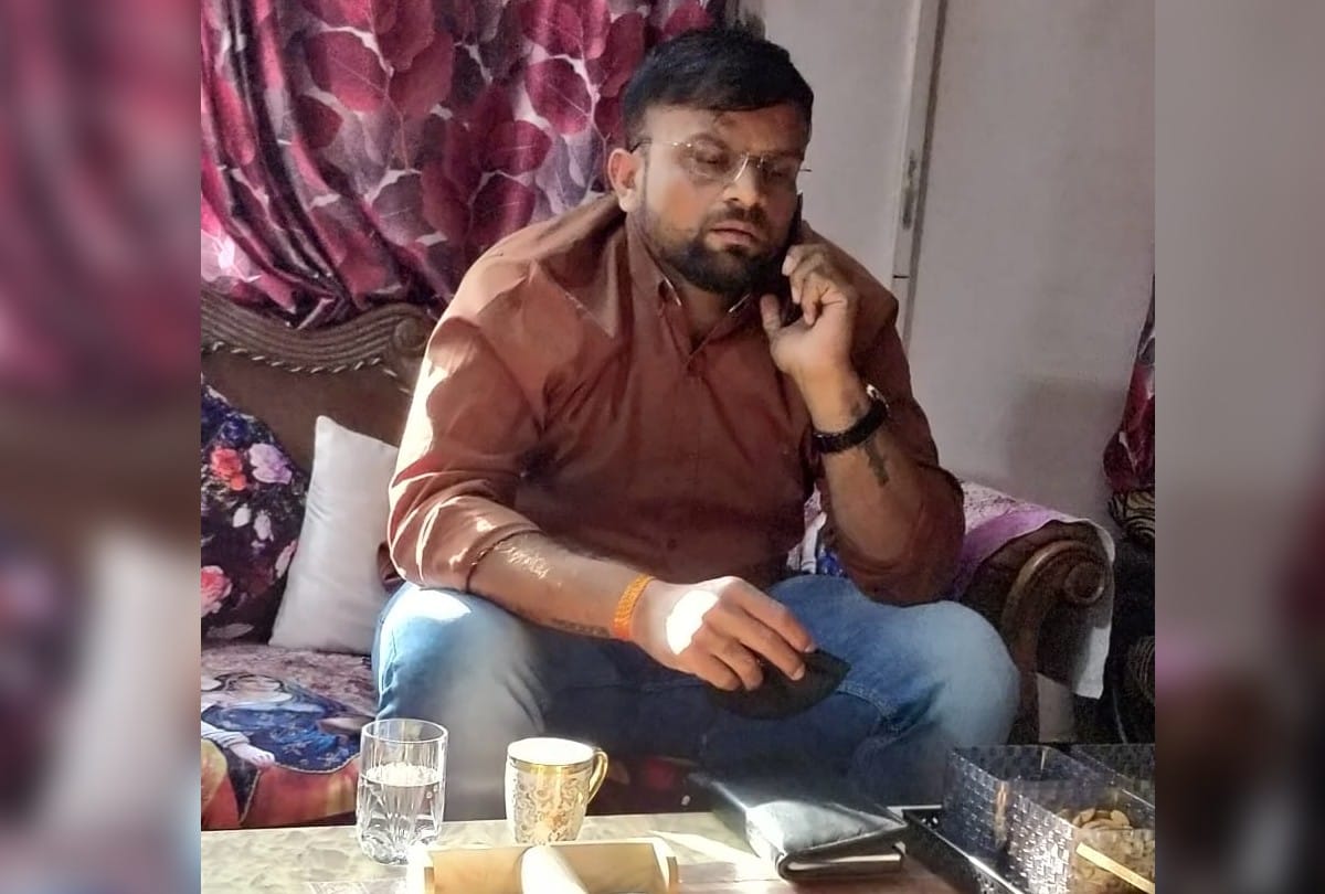 Fraud Accused Told Him Home Minister Amit Shah Relative MLA Complaint Crime News