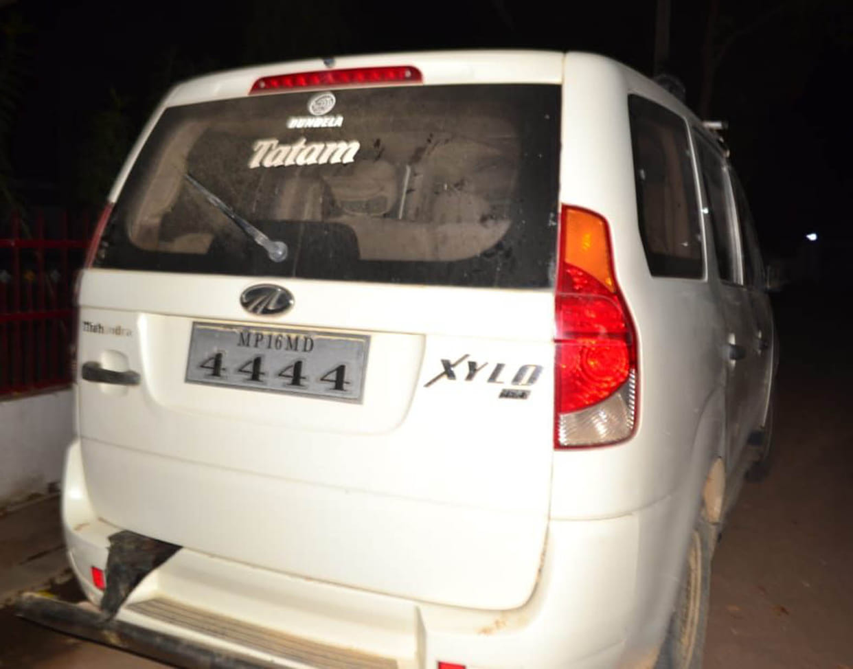 Three MP hunters caught hunting wild boar