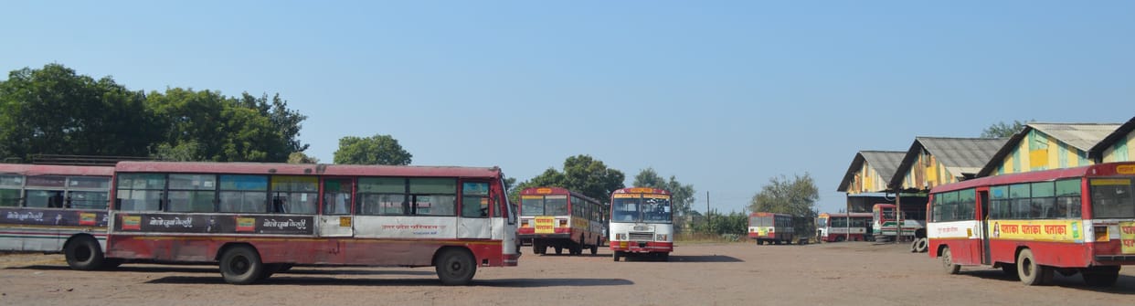 Hathras: Bus crisis for passengers in Sahalago, facing difficulties