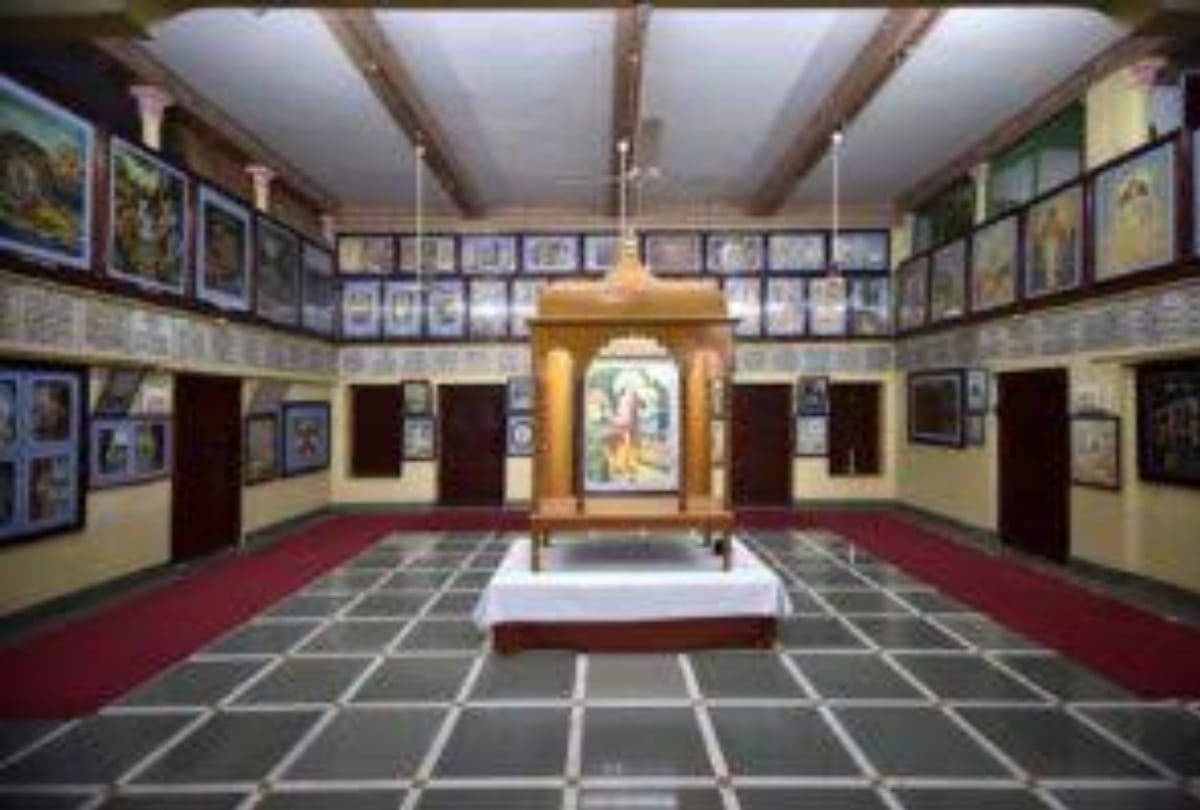 Gita Press will enter its 100th year today