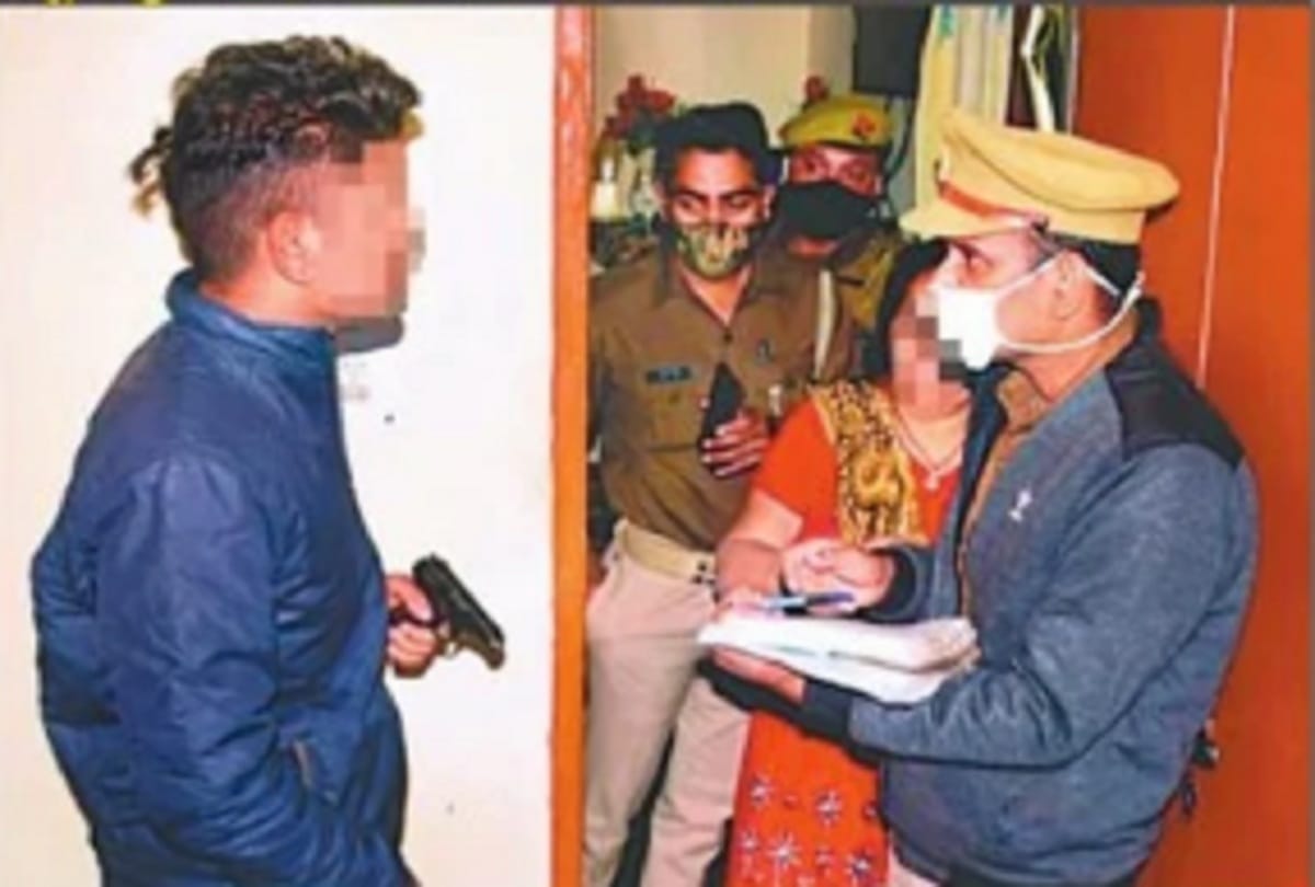 Moradabad Murder Security guard arrested for sexual harassment of daughter-in-law and killed her son